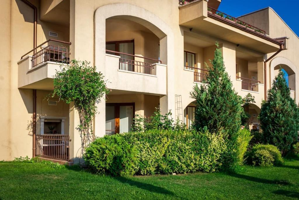 3 Bedroom Seaview Apartment /Ground Floor/ Topola Exterior foto